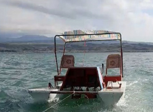 Նավակով Սևանա լիճն են մտել ու քամու պատճառով չեն կարողացել մոտենալ ափին