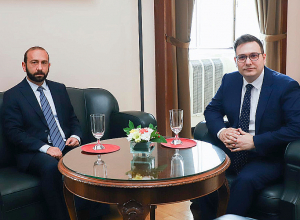 Արարատ Միրզոյանը Չեխիայի ԱԳ նախարարի հետ քննարկել է տարածաշրջանային անվտանգությանը վերաբերող հարցեր