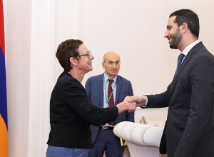 Ռուբեն Ռուբինյանն ընդունել է Անն Լույոյին