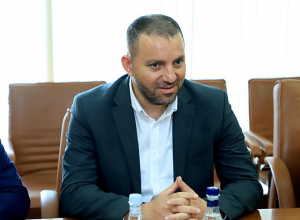 Քերոբյանը հանդիպում է ունեցել ամերիկյան «Էյ Էմ Դի»-ի փոխնախագահների հետ