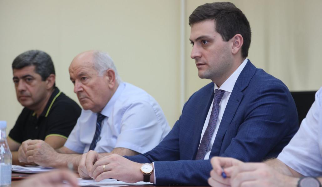 Տկեն