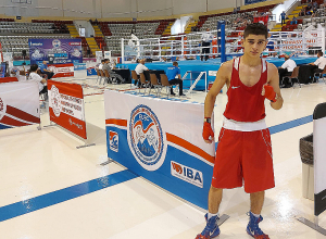 Բռնցքամարտիկ Տիգրան Հովսեփյանը Եվրոպայի առաջնությունում հաղթեց ռումինացի մրցակցին