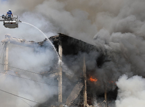 «Պայթյունը, հրդեհը ոչ մի առնչություն չունի Գոհար Առաքելյանի պահեստի հետ, որտեղ գտնվել է 5 կամ 8 արկղ տորթի հրավառելիք». Aravot.am