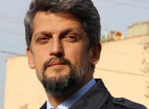 Աղետը մեծ է, համերաշխությունն էլ պետք է մեծ լինի․ Փայլանն առաջարկում է օգնել փողոցում մնացած անտուն քաղաքացիներին