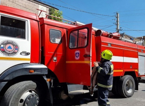 Հրդեհ՝ Աբովյան քաղաքում. «Թիվ-2» կանչով դեպքի վայր է մեկնել 5 մարտական հաշվարկ