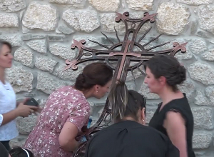 Արցախի Շոշ գյուղի եկեղեցին բարեկարգվում է. օծվել է եկեղեցու խաչը