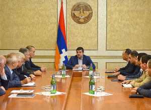 Արցախի նախագահը Սահմանադրական բարեփոխումների վերաբերյալ հրավիրել է աշխատանքային խորհրդակցություն