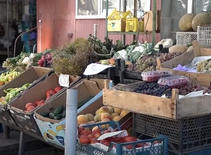 Տնային տնտեսուհիները բողոքում են՝ թանկացումների պատճառով ձմռան համար գրեթե ոչինչ չեն պահածոյացրել