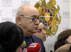 Брифинг Гургена Арсеняна