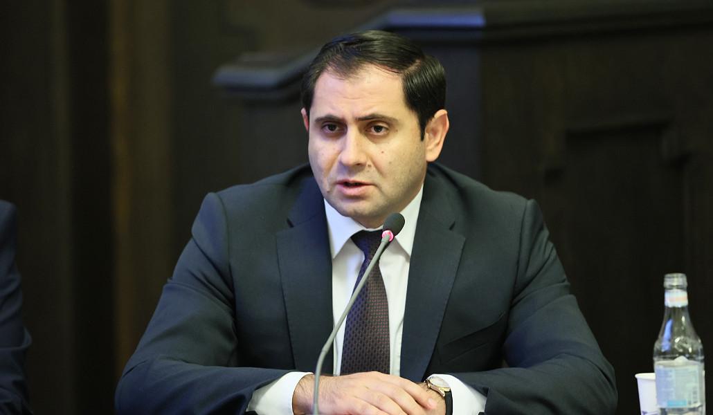 Սուրեն Պապիկյան