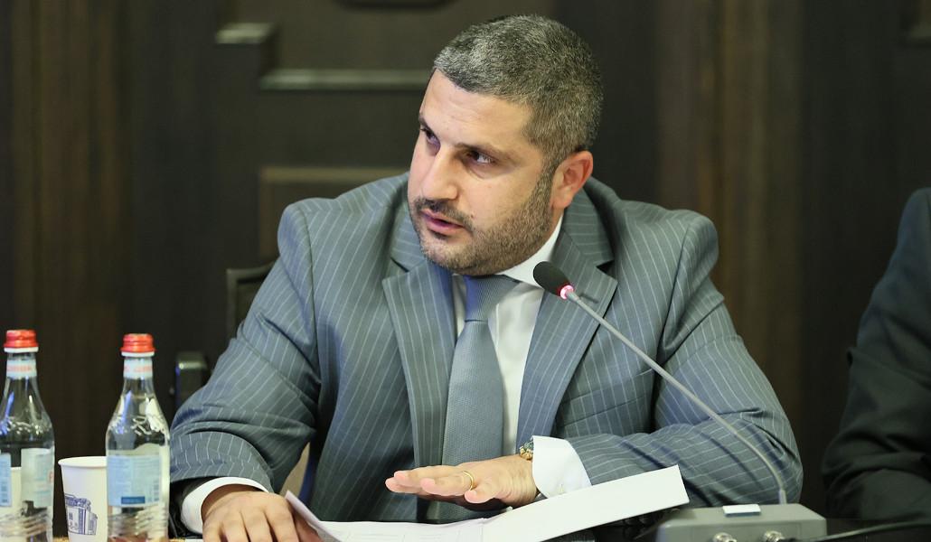 Արմեն Փամբուխչյան