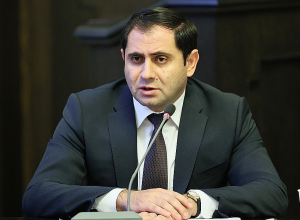 Относительно спокойно. Министр обороны