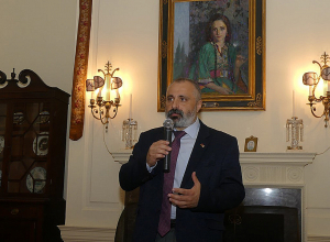 Հայ դատի Ամերիկայի հանձնախմբի հրավերով Վաշինգտոնում է գտնվում Արցախի ԱԳ նախարար Դավիթ Բաբայանը