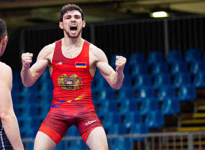 Արսեն Հարությունյանը մեդալ նվաճեց, իսկ Արսեն Թևանյանը`ոչ. ըմբշամարտի ԱԱ