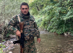 Կրտսեր սերժանտի խելամտությամբ  ադրբեջանական ստորաբաժանումը գրեթե ամբողջությամբ ոչնչացվել է․ ՀՀ ՊՆ