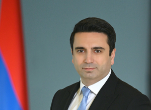 Делегация во главе с Аленом Симоняном находится в Тбилиси