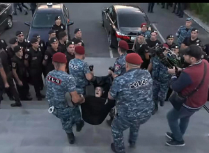 Եռաբլուրում ոստիկանության գործողությունների հետ կապված՝ ծառայողական քննություն է կատարվում․ ոստիկանություն