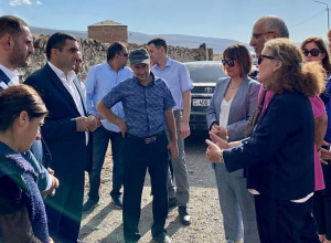 ՄԱԿ-ի մշտական համակարգողի պաշտոնակատարն այցելել է Գեղարքունիքի մարզի՝ Ադրբեջանի ագրեսիայի հետևանքով տուժած համայնքներ