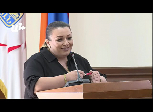 Член Совета старейшин Арман Антонян подал на меня жалобу в связи с покушением на него: Ани Хачатрян