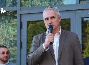 Վարչապետը Փարիզում է, ԱԽ քարտուղարը՝ Վաշինգտոնում․ սա է մեր ընդհանուր հույսը․ Խզմալյան