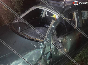 Արագածոտնի մարզում մեքենան մի քանի պտույտ գլորվելով՝ հայտնվել է դաշտում. ամուսինները հոսպիտալացվել են