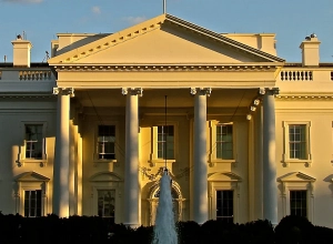 Սպիտակ տանը տեղի է ունեցել ԱԽ քարտուղար Արմեն Գրիգորյանի և Ադրբեջանի նախագահի օգնական Հիքմեթ Հաջիևի հանդիպումը