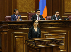 Գլխավոր դատախազը շարունակում է շնորհավորանքներ ստանալ