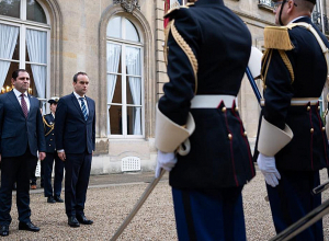 Ադրբեջանական զորքերը պետք է դուրս բերվեն ՀՀ տարածքից․ Ֆրանսիայի պաշտպանության նախարարը՝ Պապիկյանին