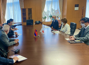 Հակոբ Արշակյանը Տոկիոյում հանդիպել է Ճապոնիայի Խորհրդականների պալատի նախագահի հետ