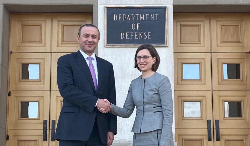 E07E36E6-50F7-4A80-9B1C-9EFC04AC46F0