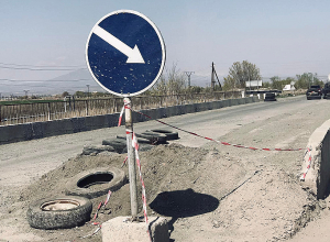 Արմավիրի մարզի Լուսագյուղ-Երասխահուն հատվածում երթևեկությունն իրականացվում է մեկ գոտիով