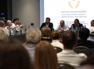 ՀԱՊԿ-ում մնալու ռիսկերը․ քննարկում