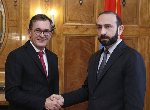 Արարատ Միրզոյանը հանդիպել է ԵԱՀԿ Մինսկի խմբի Ֆրանսիայի համանախագահ Բրիս Ռոքֆոյի հետ