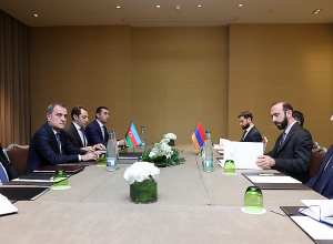 Արարատ Միրզոյանը և Ջեյհուն Բայրամովը  հանդիպել են