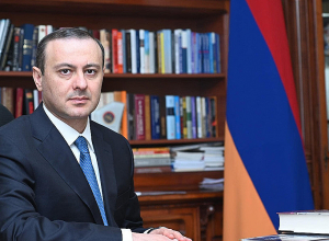 Возвращение армянских военнопленных является результатом договорённости, достигнутой на трехсторонней встрече, инициированной Джейком Салливаном: Армен Григорян