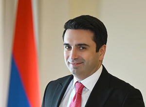 Ալեն Սիմոնյանի շնորհավորական ուղերձն Ուսուցչի տոնի առթիվ