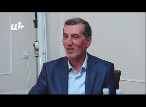 Պետք է քաղաքավարի կերպով դուրս հրավիրենք․ Ներսես Զեյնավանդյան