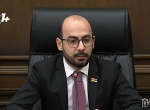 Հնարավոր է նոր ձևաչափ լինի․ Հովհաննիսյանը՝ Ստեփանակերտ-Բաքու բանակցությունների մասին