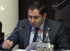 Ո՞ր դեպքում պայմանագրային զինծառայողները հավելավճար կստանան․ Սուրեն Պապիկյանը նախագիծ ներկայացրեց