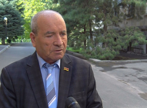 Այդ հարցի պատասխանը թող Ռոբերտ Քոչարյանը տա, կարծում եմ՝ նա ուղղակիորեն ծախել է Արցախը․ Հակոբ Ասլանյան