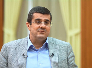 Ուղիղ ասեմ՝ Ղարաբաղի ապագան առանց ՌԴ երաշխավորության կասկածի տակ եմ տեսնում․ ԱՀ նախագահ