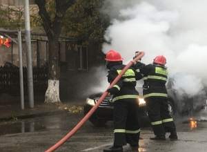 Toyota Camry-ն այրվել է, վարորդը՝ այրվածքներ ստացել