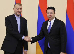 Իրանը կողմնակից է տարածաշրջանի կայուն զարգացմանը. հանդիպել են ՀՀ ԱԺ նախագահը և Իրանի ԱԳ նախարարը