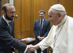 Встреча Папы Римского и Арарата Мирзояна