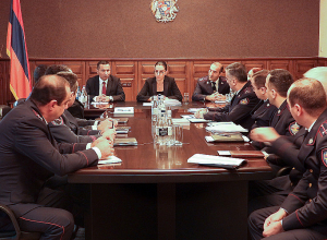 «Ինձ հետաքրքիր չեն գործերի թվերը, հետաքրքիր է գործերի որակը․   Աննա Վարդապետյանը Սյունիքում խորհրդակցություն է անցկացրել