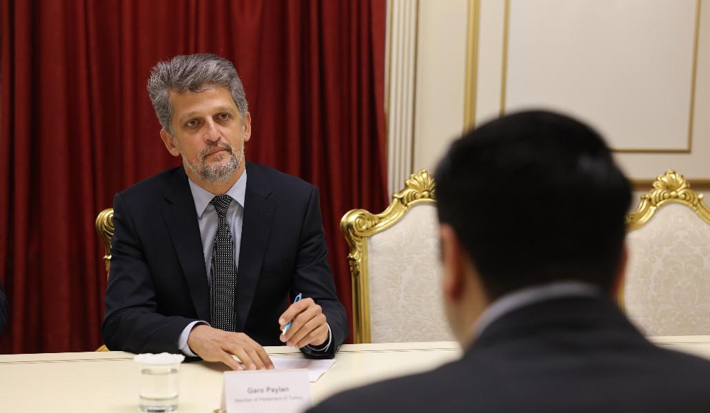 Փայլան Ալենի հետ հանդիպմանը