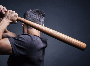 Դանակահարություն, մահակով հարվածներ՝  Նոր Գեղիում