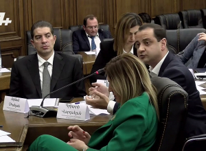 Մենք քրտնաջան աշխատում ենք, շաբաթ կիրակի էլ, սակայն թուք ու մուրը ստանում ենք․ Վարդանյան