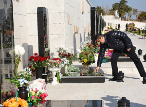 Президент Арцаха почтил память погибших в 44-дневной войне