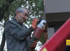 Ինչպես են ապամոնտաժում Օղակաձև զբոսայգու կրպակները